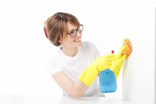 Different rug types that benefit from professional cleaning in Turnpike Lane